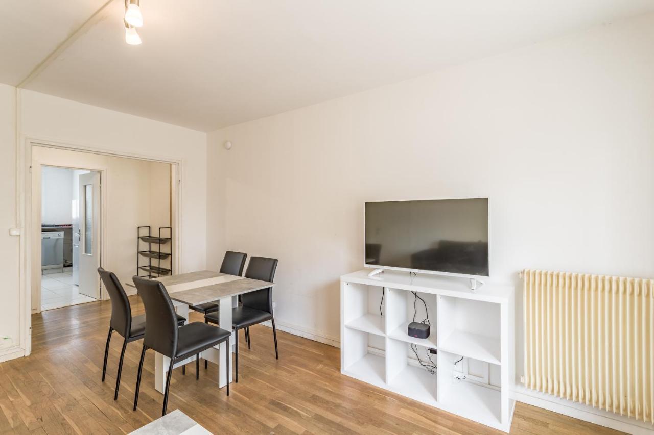 Spacieux Appartement - 6 Personnes - Parking Gratuit Saint-Andre-les-Vergers Екстер'єр фото